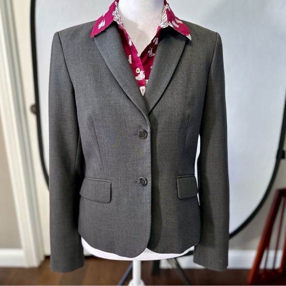Calvin Klein Jackets & Blazers - Calvin Klein Gray Blazer - Size 4